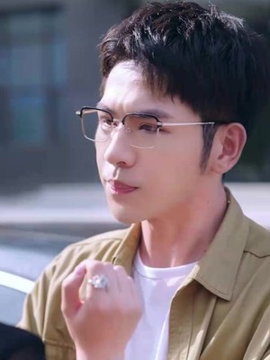 以爱为名的谎言