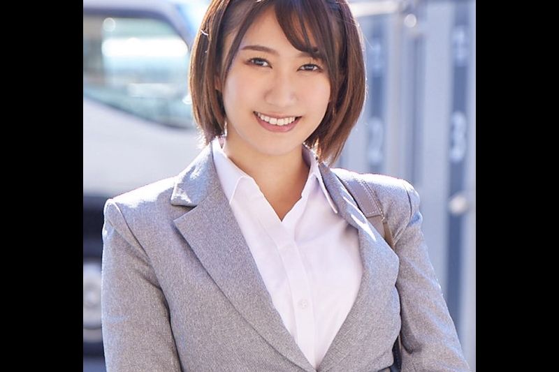 一流企業で働くエリートOL【もも】さん マジックミラー号 「下着メーカーのモニター調査」と称して生おっぱいをモミモミしながらインタビュー 清純そうな見た目からは想像もつかない超ドえろ発言連発！敏感な美乳をもみほぐされて激ピストンでイキまくり！�