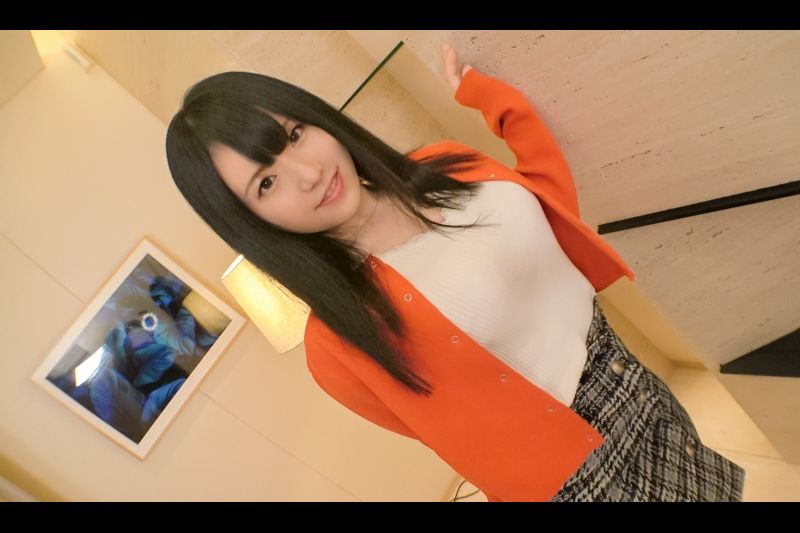 【大人しいふわふわ系女子】【実はむっつり】出会いもない、外にも出ないインドア派の大人しい女の子は、実はバイブでオナニーしちゃうむっつりちゃん。 応募素人、初AV撮影 297