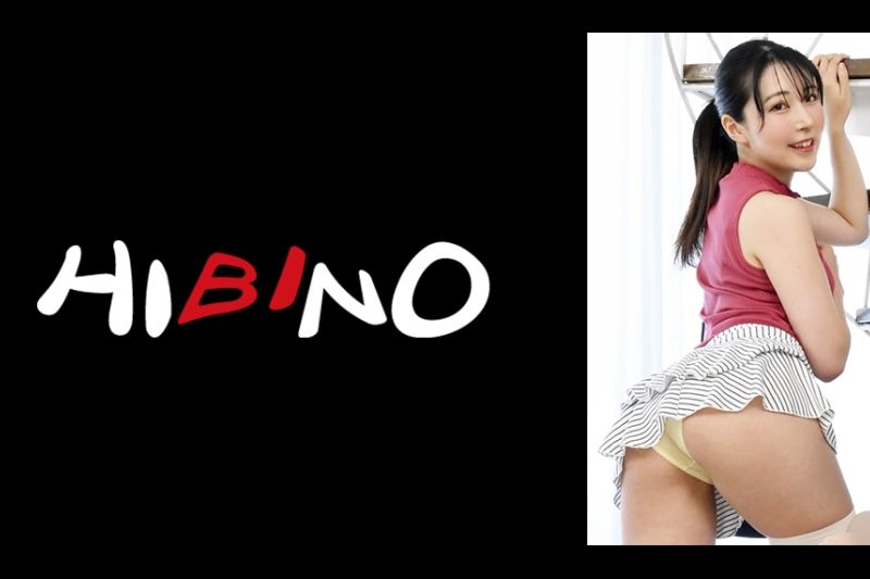 妻の连れ子のパンチラ诱惑！オイルマッサージしてあげたら性欲我慢できなくなって夫妇の寝室に诱いに来た小悪魔ちゃん 皆月ひかる�