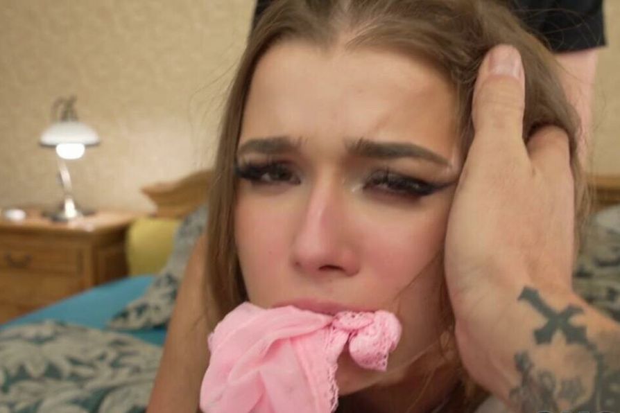Cuck4K.Olivia.Sparkle�