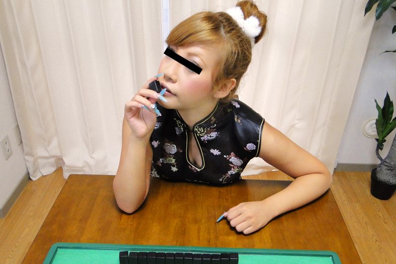 女は度胸！脱衣麻雀�