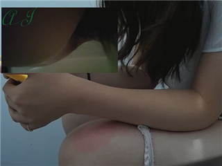 高校女厕被偷拍