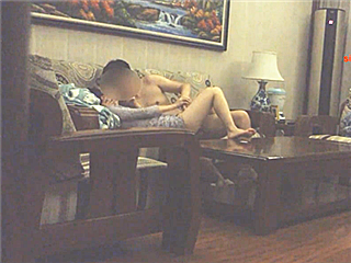 bo哥约独守空闺的少妇啪啪�