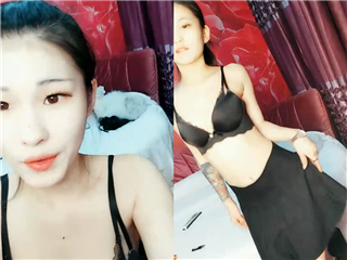 皮肤白皙身材苗条美女主播�