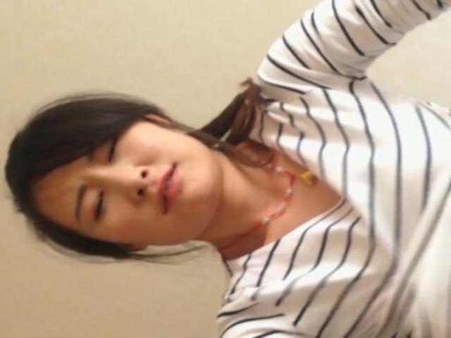 大学女友的骚样子�
