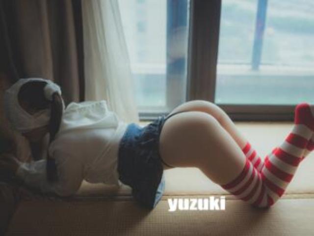 梦幻萝莉柚木YUZUK的小诱惑�