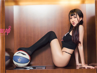 秀人網女神嫩模白一晗新作《爆の巨乳誘惑》�