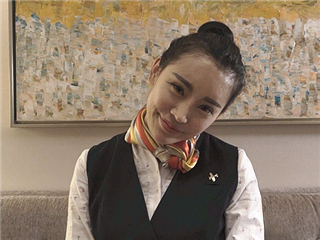 秀人網空姐模特草莓兔兔�
