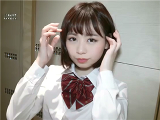 日本素人-18岁皮肤细嫩短发可爱小美女�