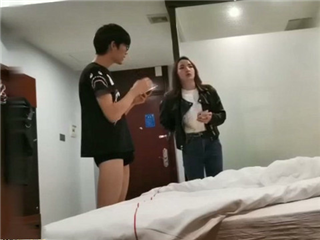 四眼文青男约嫖�