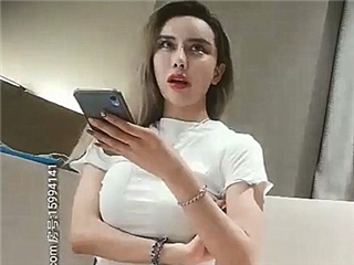 午夜寻花高颜值白衣大奶妹子�