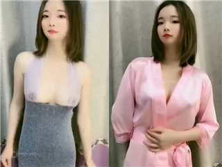快手可爱主播童啵啵-闪现一下�