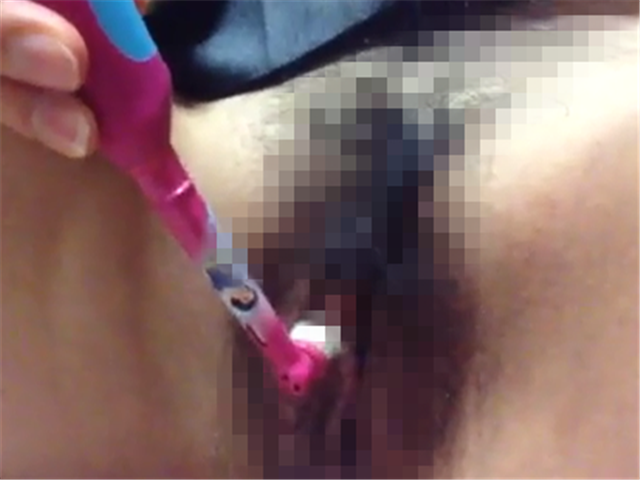 电动牙刷,震逼到出汁�