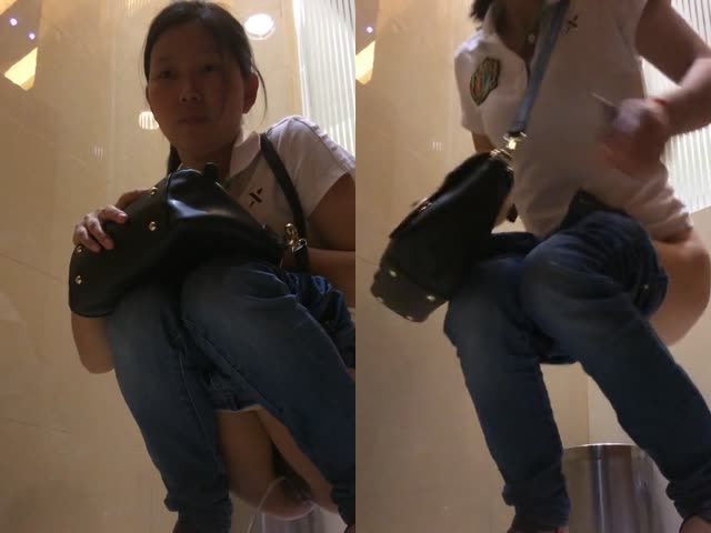国内某时尚购物娱乐城女厕�