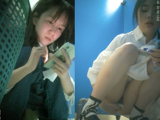 图书馆厕所偷拍到神颜女神 白丝百摺裙学妹 洋娃娃美女