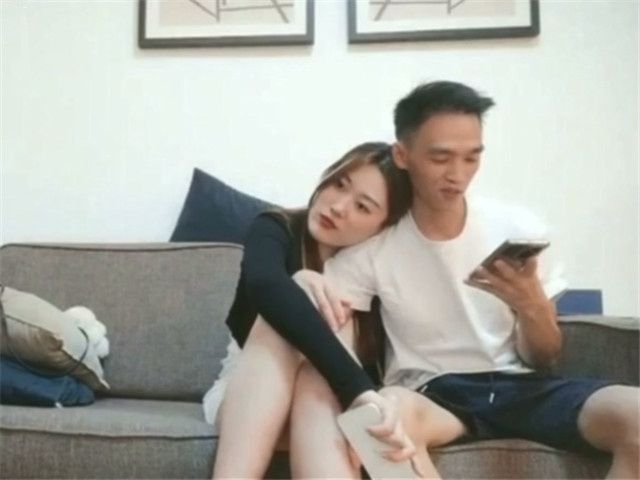 【午夜寻花】第二场肉肉身材嗲嗲甜美妹子�