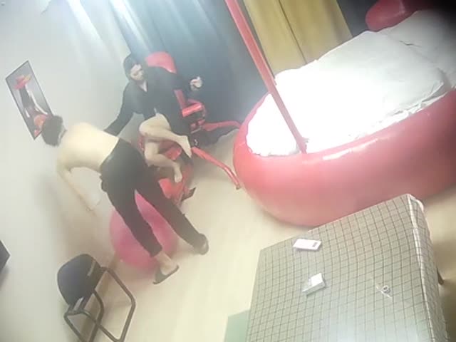 最新破解 酒店偷拍 乐橙 SM极品身材妹子