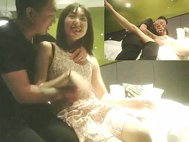 带清纯小妹妹去酒店开房间 想不到乖乖的她上了床就像荡妇一样�