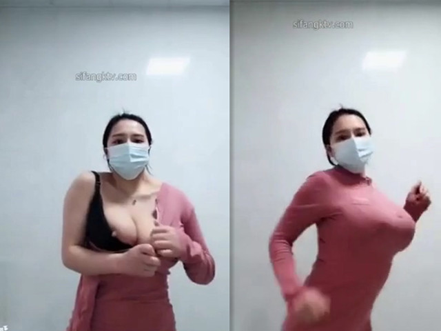 黑发女神吸舔棒棒巨乳全裸骚舞福利�