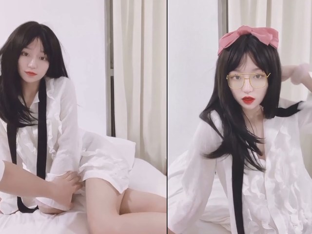 91最美女神 眼镜御姐范 被长屌网友后入美臀�