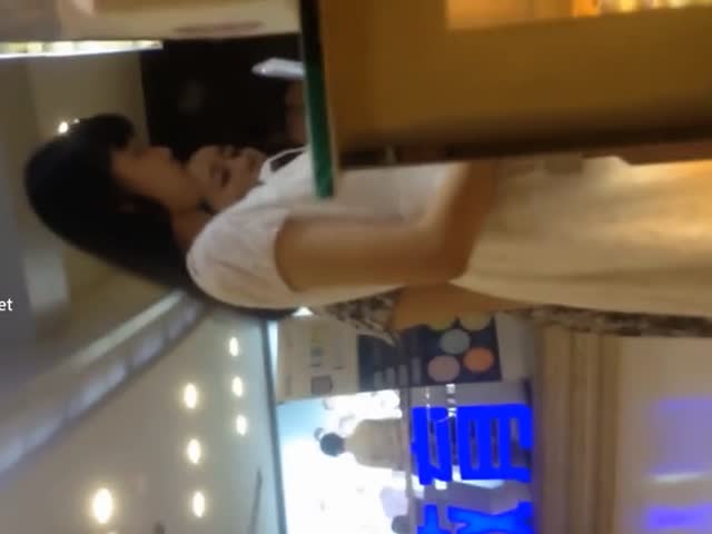  尾随跟踪多名女子偷拍上厕所