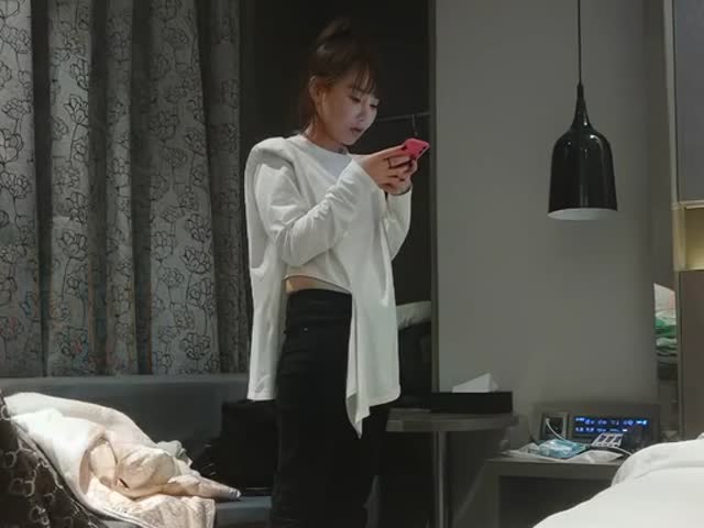 《用利抽插》高品质探花�