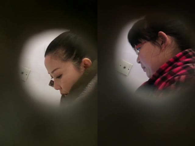 大学生小哥买个高清偷拍