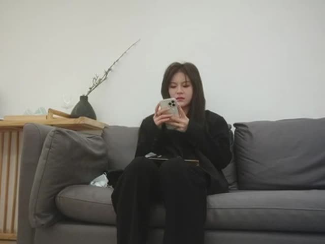 00后大圈美女�