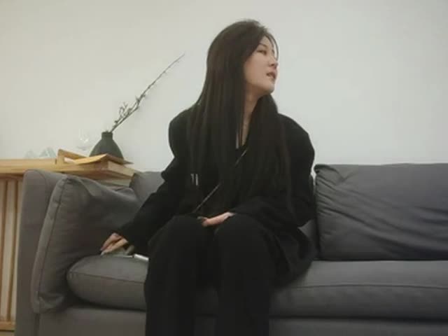 00后大圈美女
