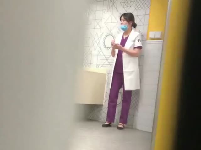 黄板厕所偷拍�