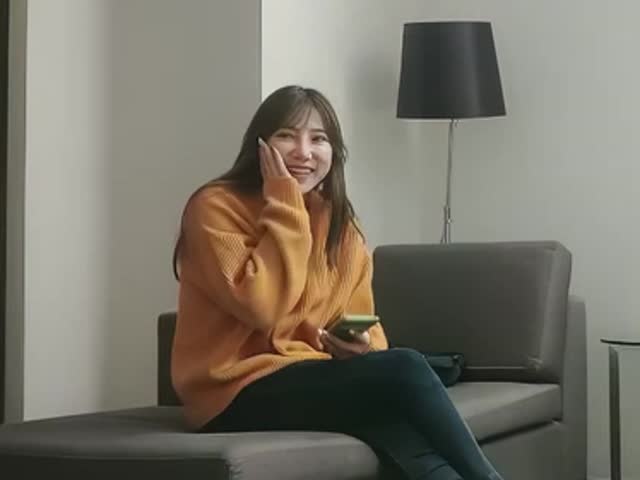 网约兼职车模,女神温婉可人�