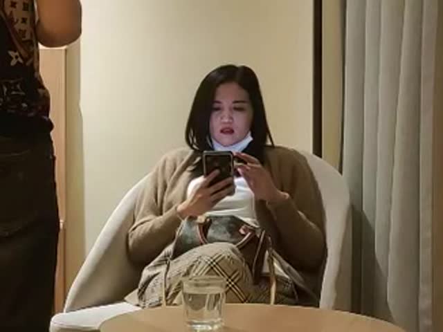 新晋老哥约操御姐,洗完澡直接开操�