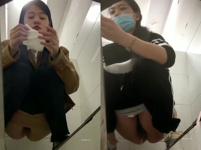 小县城沟厕上帝视角偷拍