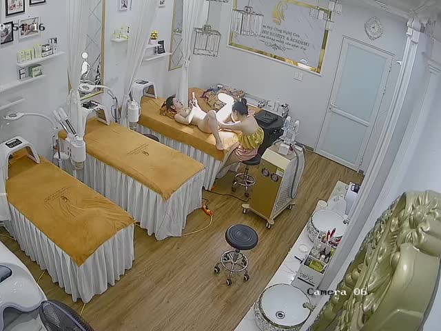 稀有黑客破解美容院️摄像头偷拍�