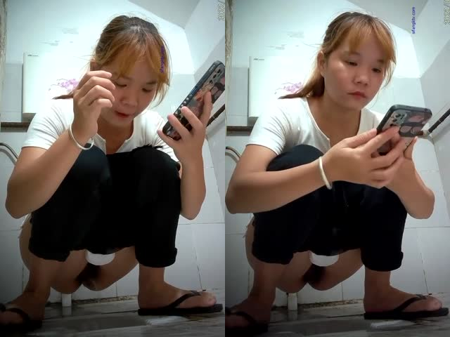 全景厕所偷拍系列...