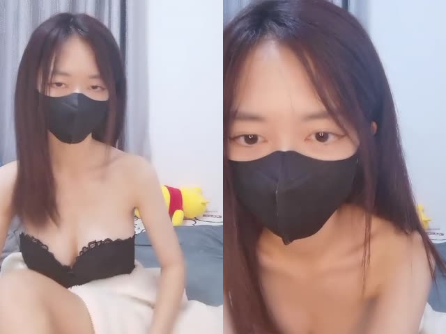 苗条嫩妹揉捏美乳,双指插入骚逼猛扣...�