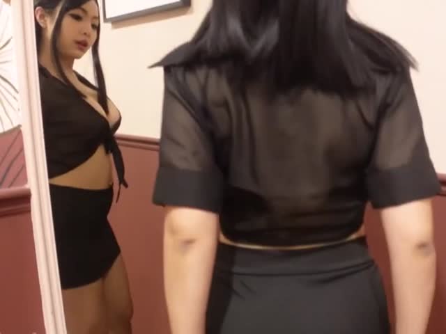 秘书让她的老板内射她�
