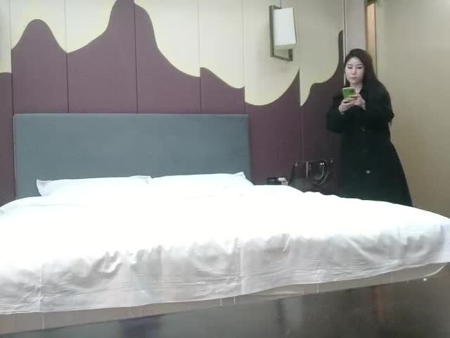 无情的屌,探花一哥佳作不断,今晚是新人,23岁极品四川美女�
