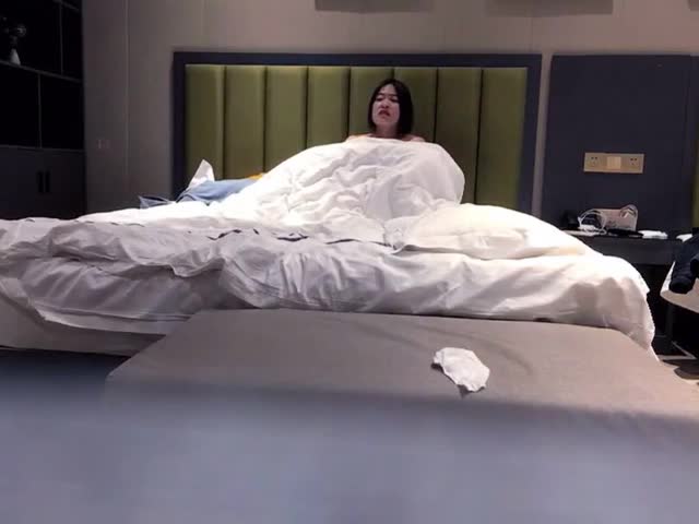 色狼教练酒店骗干大奶女学员…�