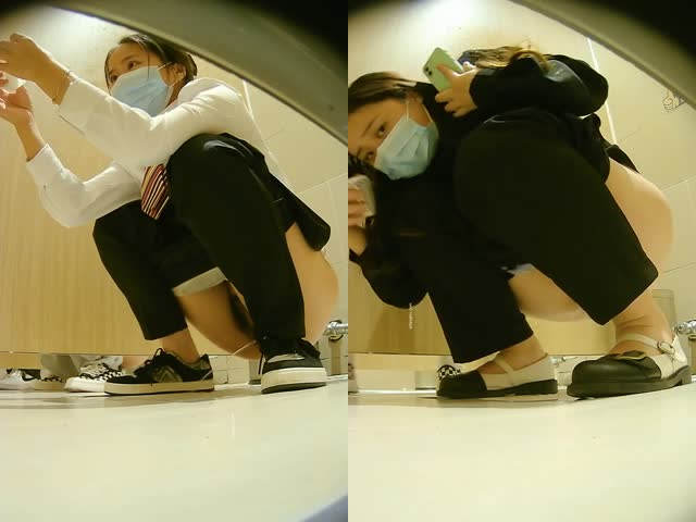 商场厕拍,差点就被发现了�