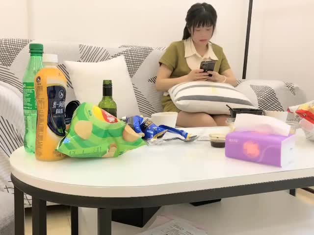 寻花偷拍-泡良达人约操网聊肉丝大奶良家少妇…�