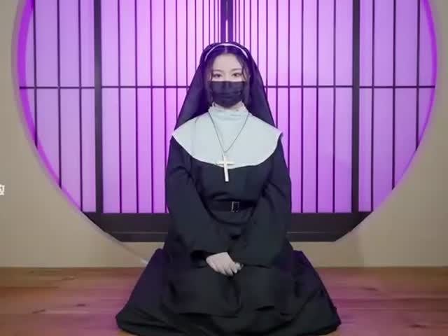 极品蜜汁白虎神鲍尤物,淫荡修女�