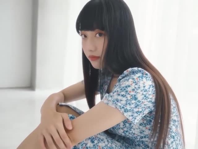 20岁素人出道新作�