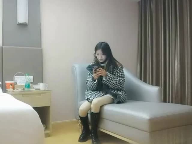 利哥探花,美女极品大长腿,性感大蜜鲍�