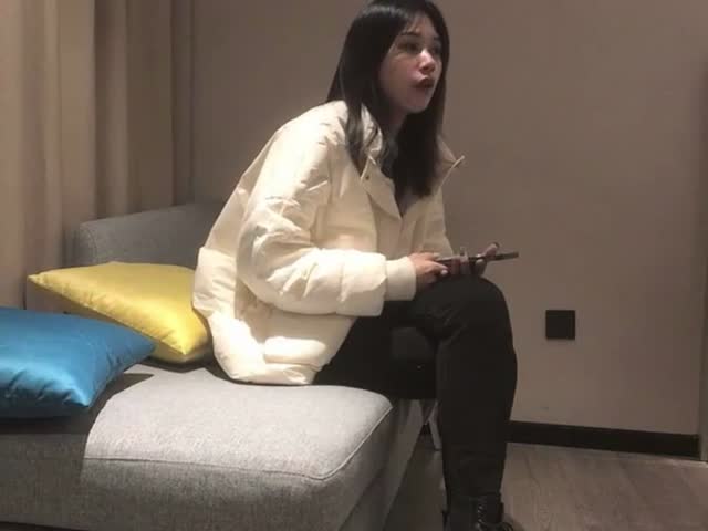 文轩探花,顶级模特小骚货,气质甜美又很骚�