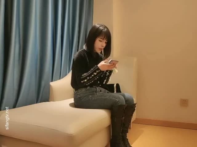 超新星崛起,一屌探花,每个都3000+高端嫩模,甜妹纯欲系妹子�