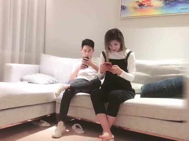 太子探花,03年妹子,在校学生,纯天然,高素质教育�