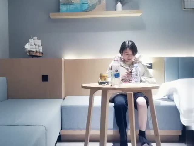 文轩探花,极品尤物,美女年轻漂亮,浅笑勾魂�