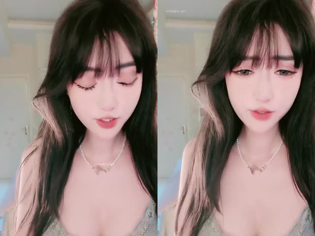 高跟黑丝肥臀大奶小姐姐淫声荡语撩骚互动,近拍掰穴扣弄粉逼…�